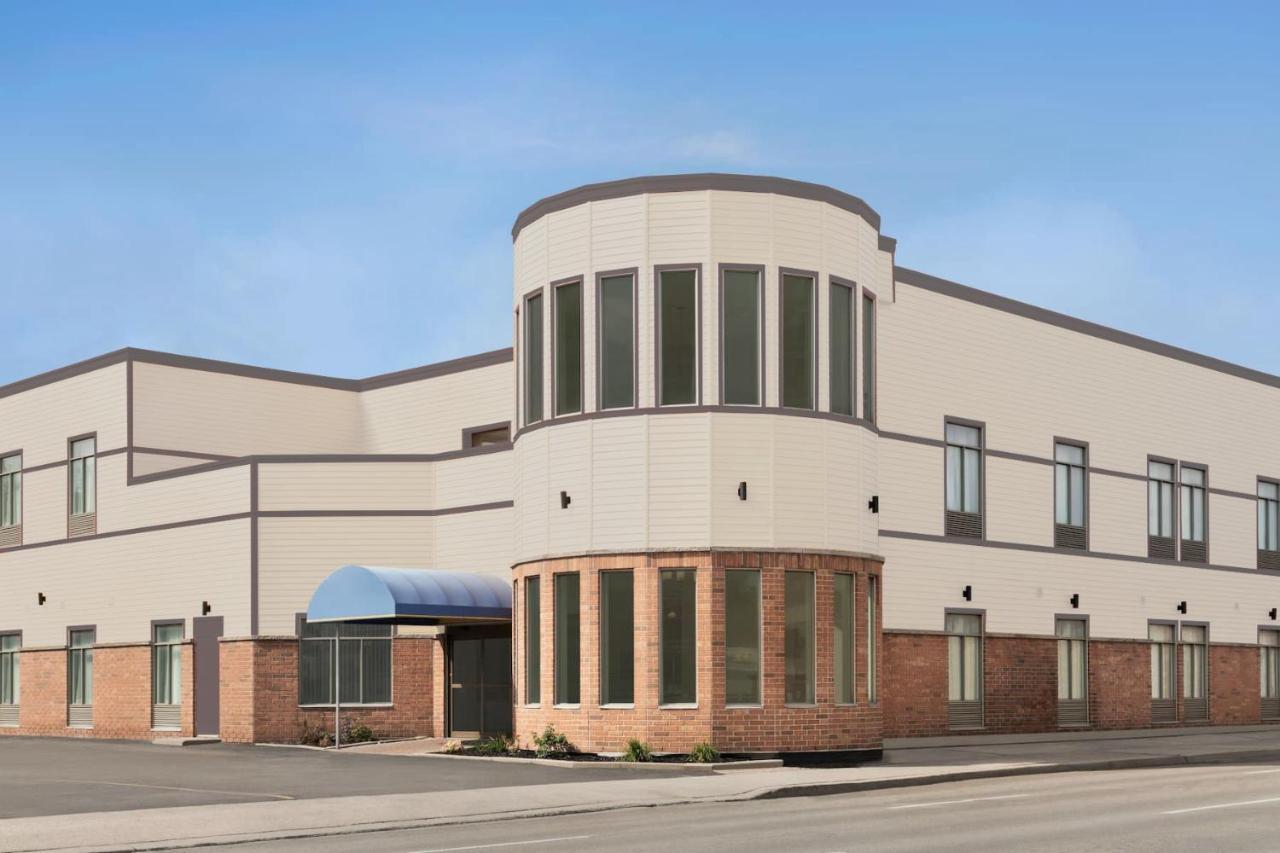 Premier Inn & Suites - Downtown Hamilton Eksteriør bilde